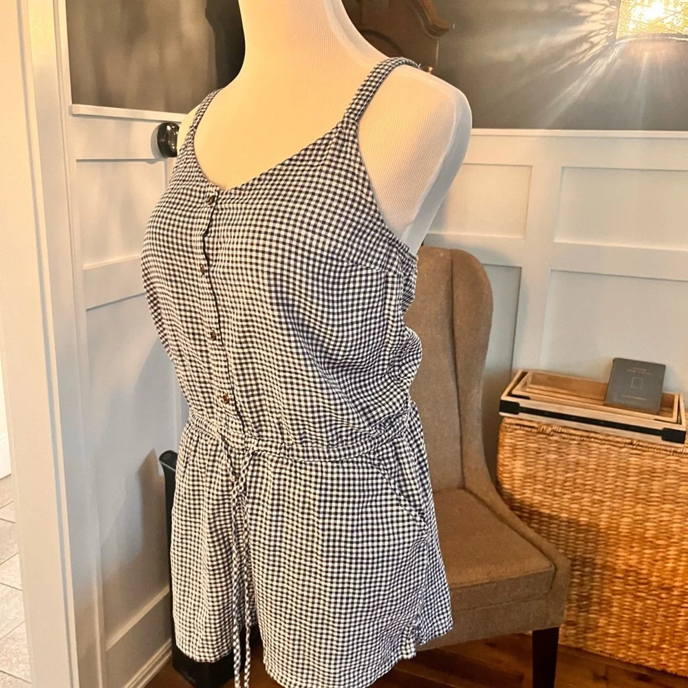 Old Navy Gingham Romper Size Small - Picture 4 of 5